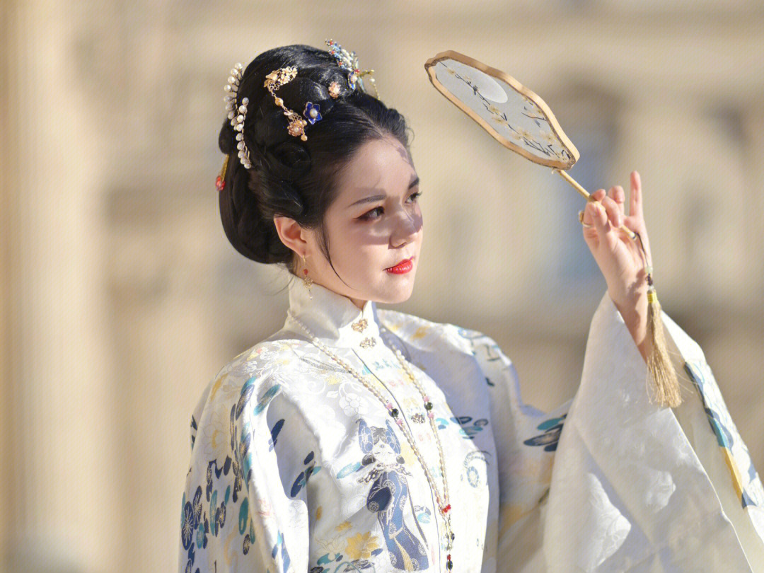 明代宫女服饰图片