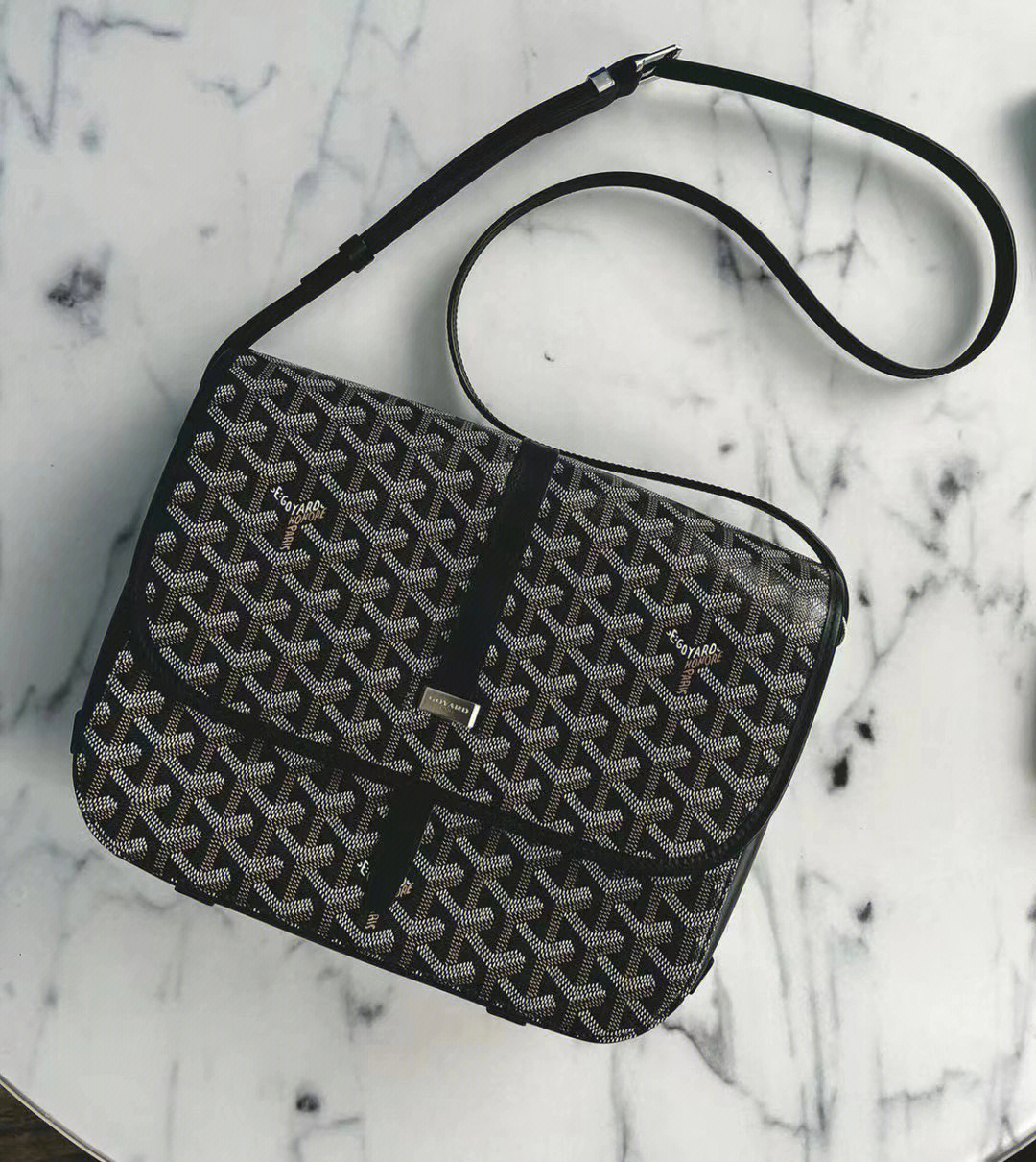 邮差包goyard