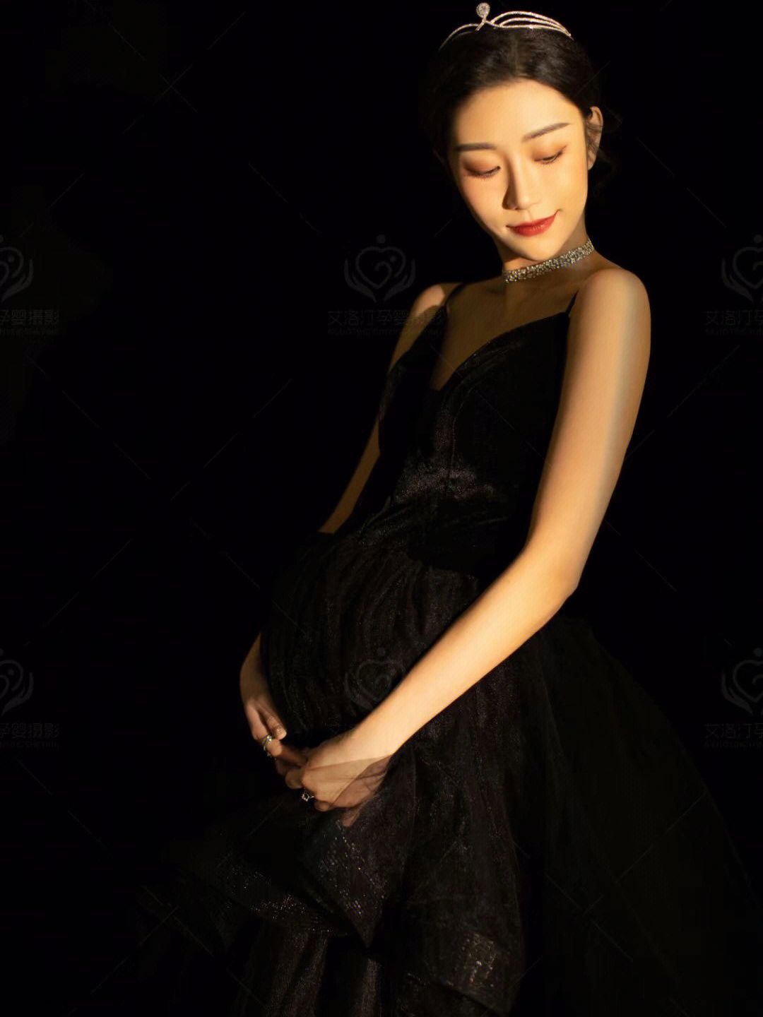 白光莹怀孕了九个月的图片_秦俊凡秦莹卿怀孕小说_冉莹颖怀孕大肚子照片