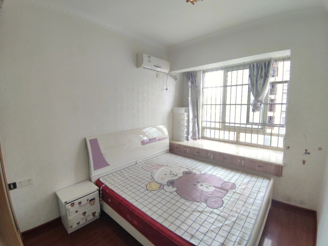 重庆大学城熙街精装两室 次卧是上下床 随时看房拎包入住 支持考研租