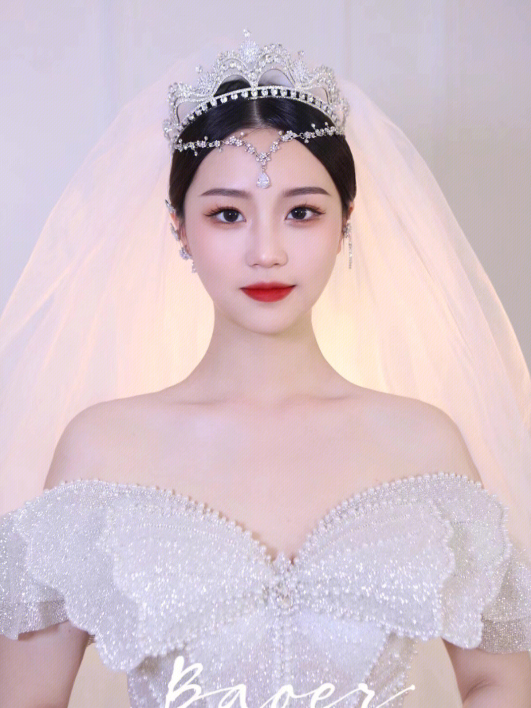 圆脸新娘发型2019图片图片