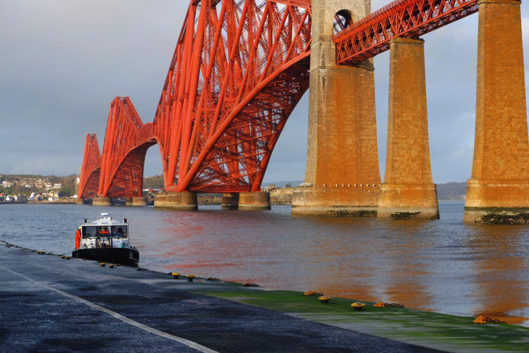 爱丁堡周边游forthbridge