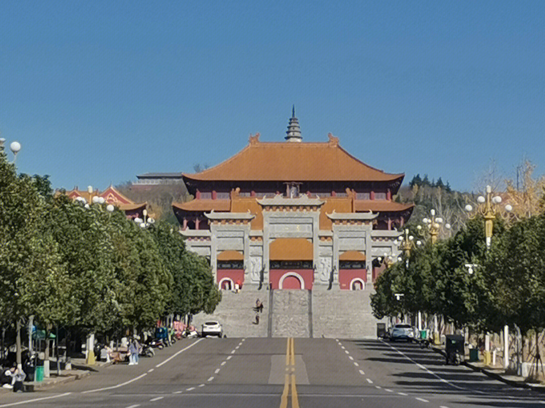 平顶山香山陵园墓地图片