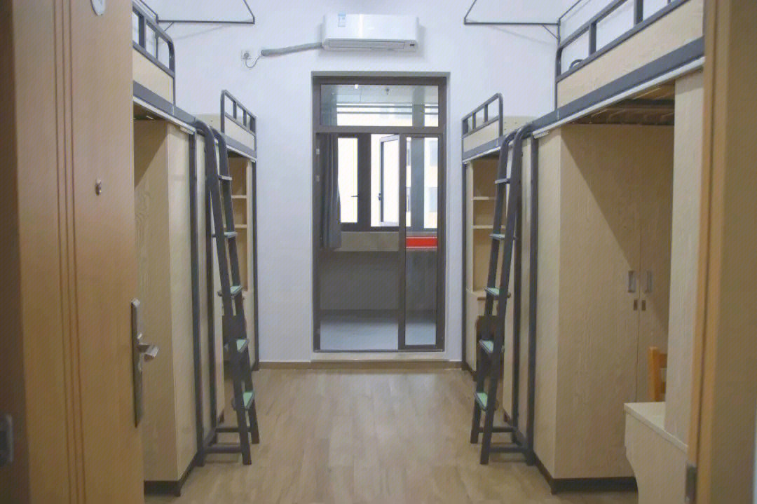 宁波经贸学校寝室照片图片