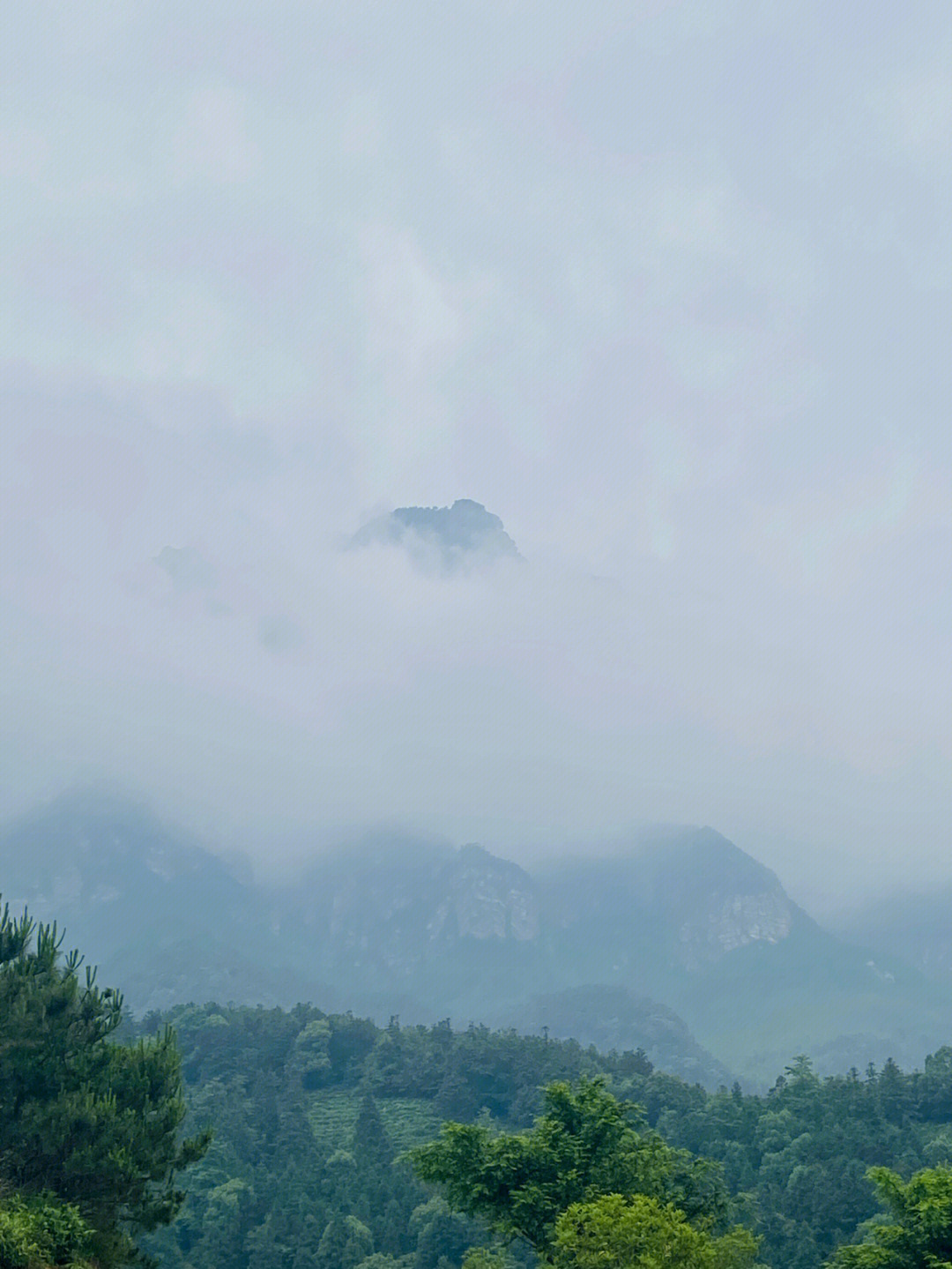 每周一山享受登山的过程比到达山顶更有趣