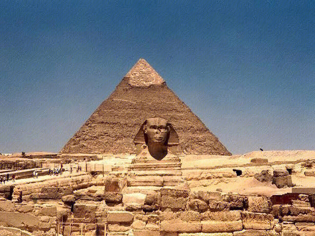 金字塔法老的样子图片
