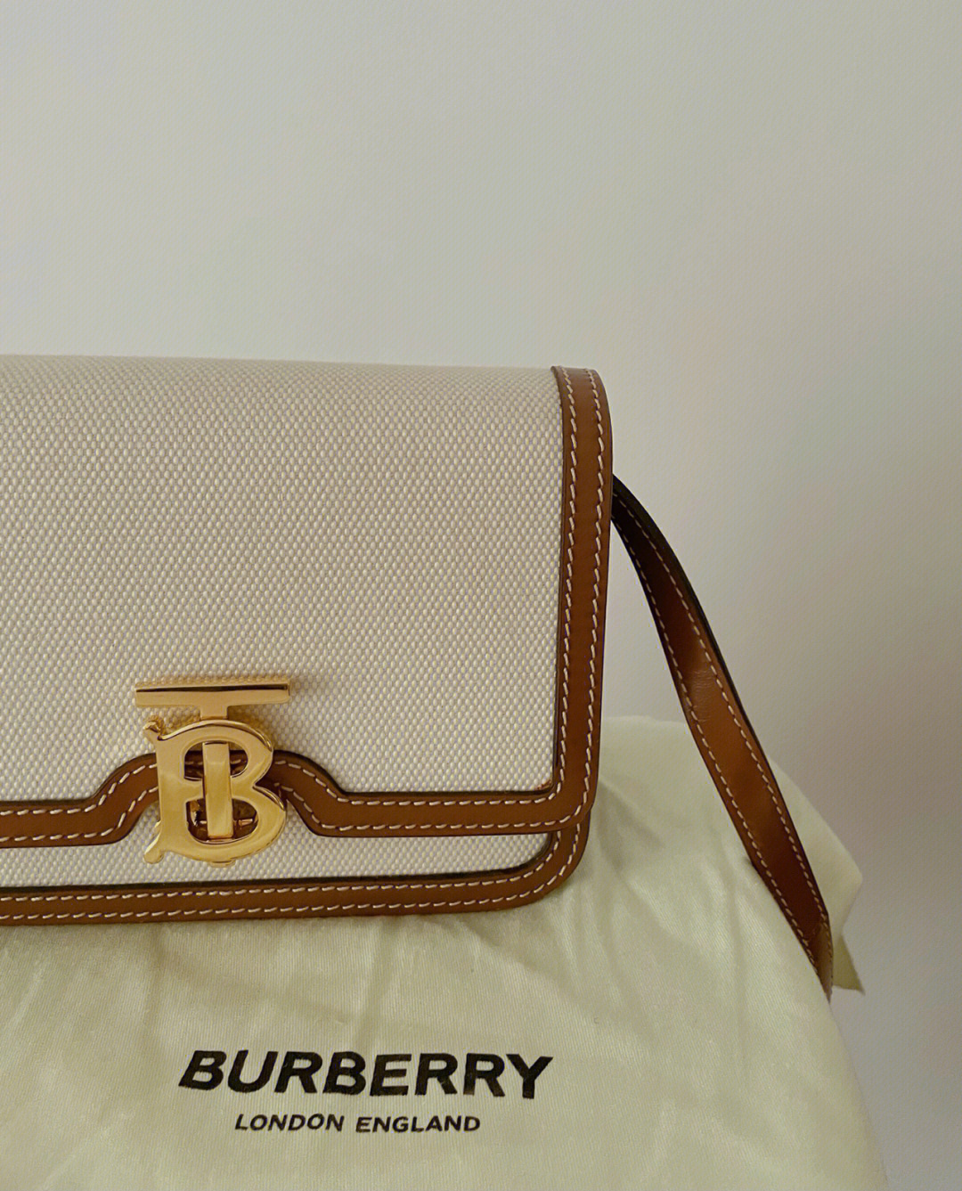 burberrytb图片