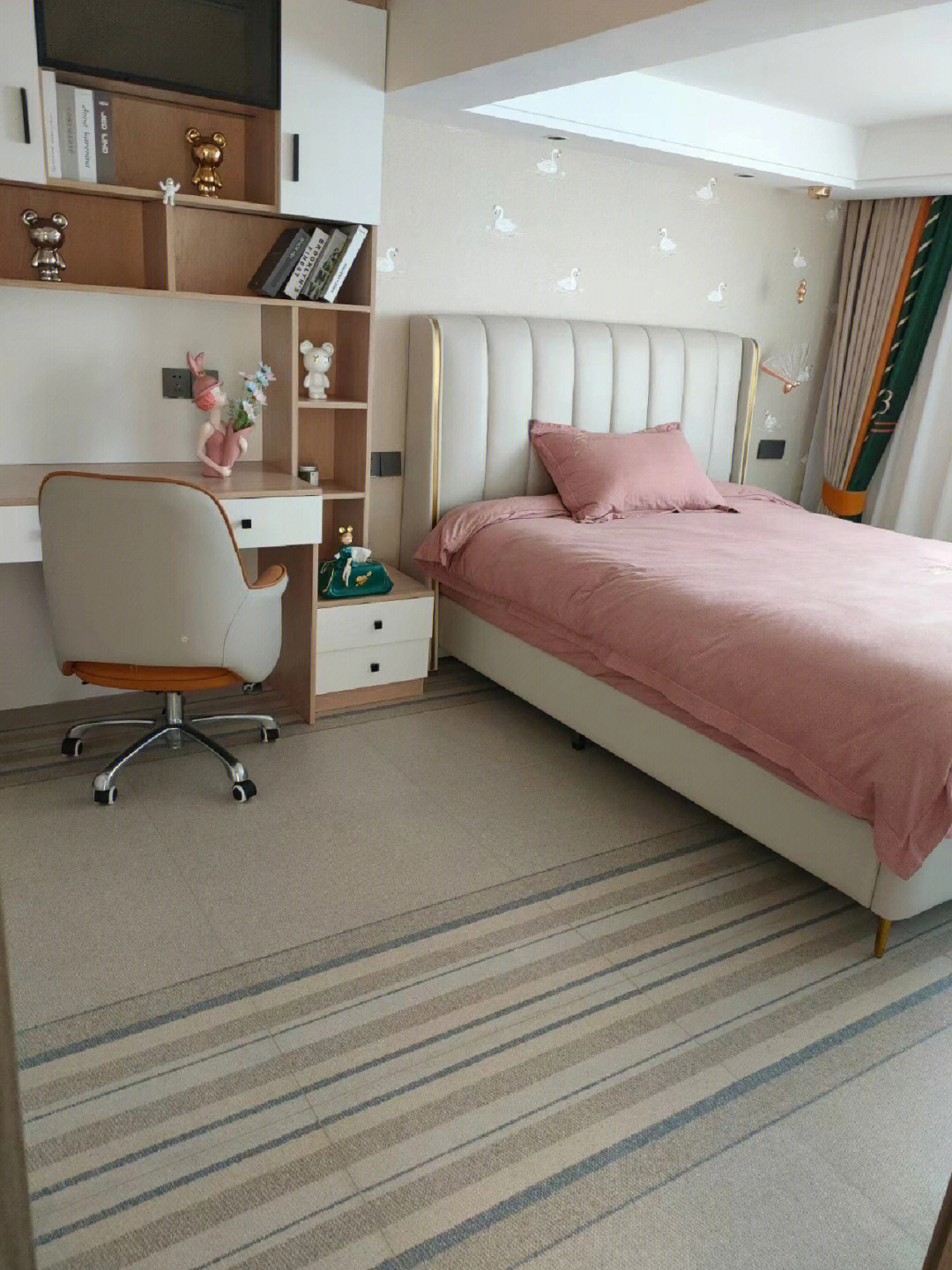 诺贝尔地毯砖做卧室图片