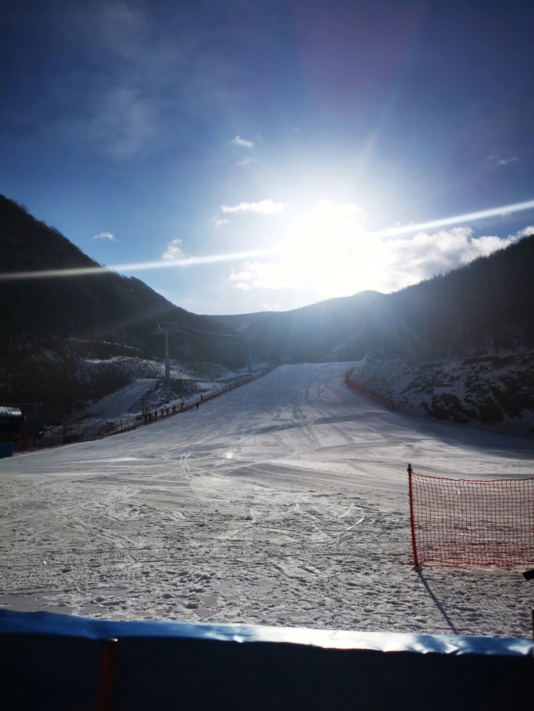 滑雪就来进金山岭滑雪场99