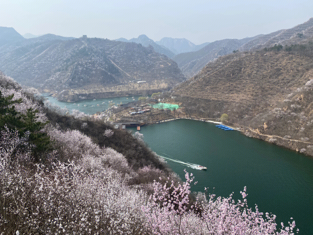 黄花城水长城磁滑道图片