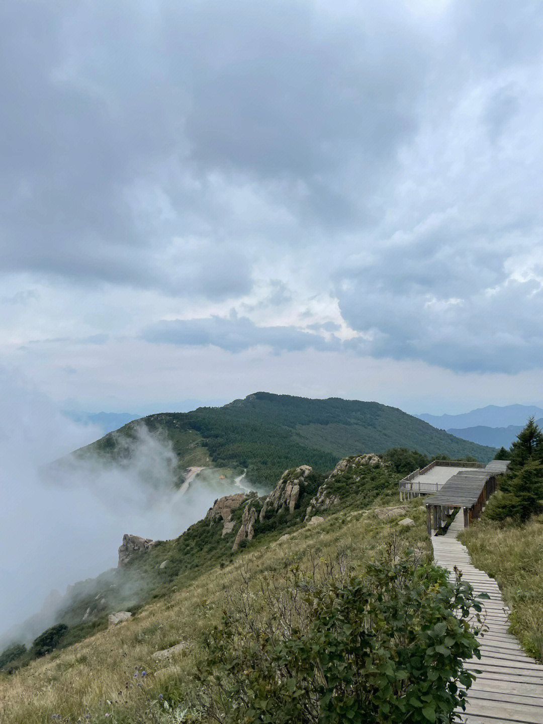 白草畔风景区山顶住宿图片