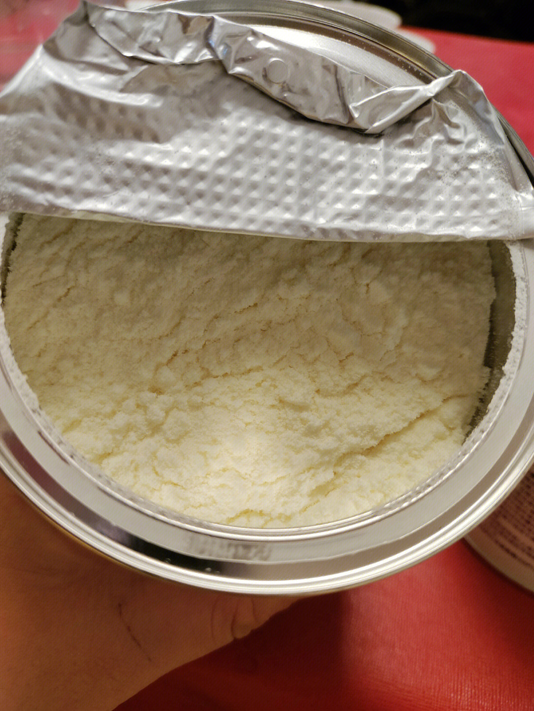氨基酸奶粉正常大便图片氨基酸奶粉颜色和普通奶粉不一样和氨基酸奶粉