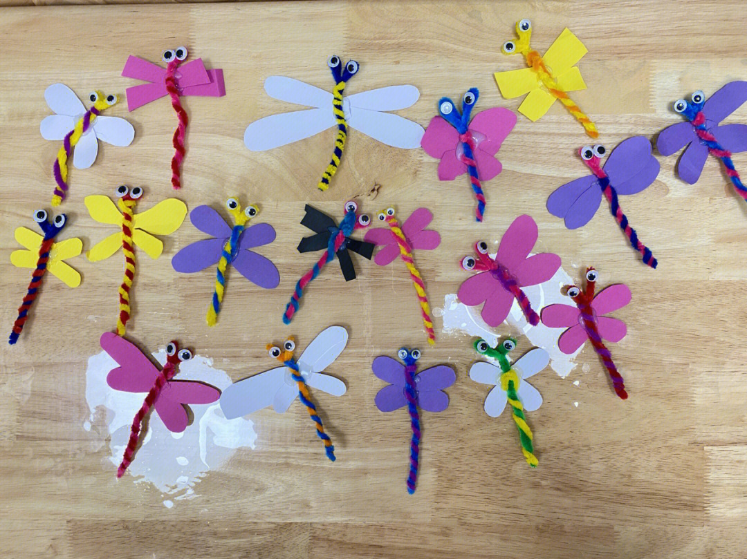 幼儿园手工蜻蜓的做法图片