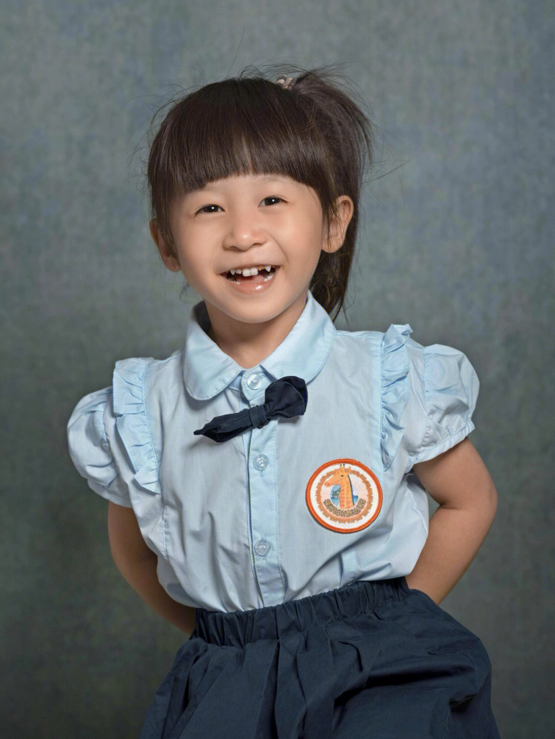 幼儿园开学季丨萌宝表情包丨有个女儿真好l