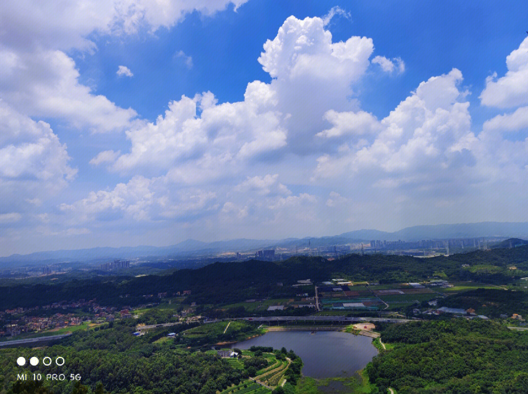 新塘南香山开车上山图片