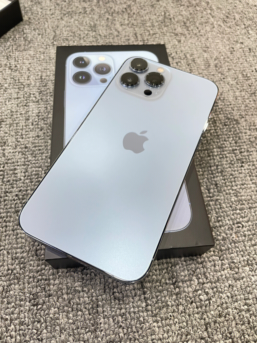 苹果iphone 13promax 256g远峰蓝 国行客户买了一直没怎么用,激活4个