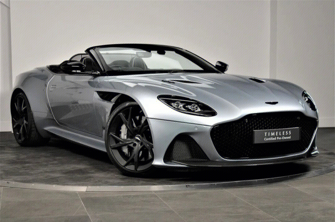 阿斯顿马丁 dbs superleggera v12 coupe