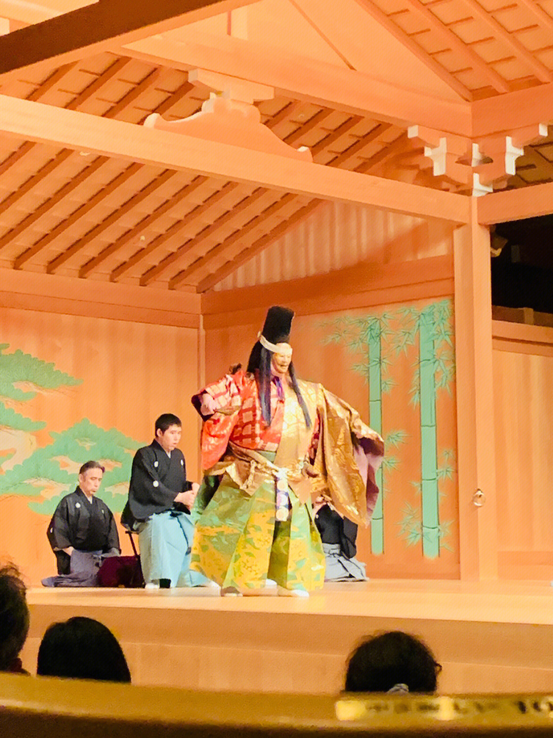 第一次观看日本传统舞台艺术—能乐95