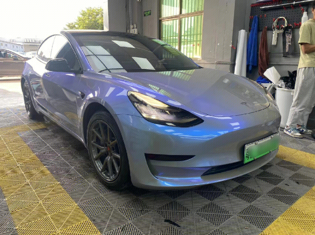 特斯拉model3改色