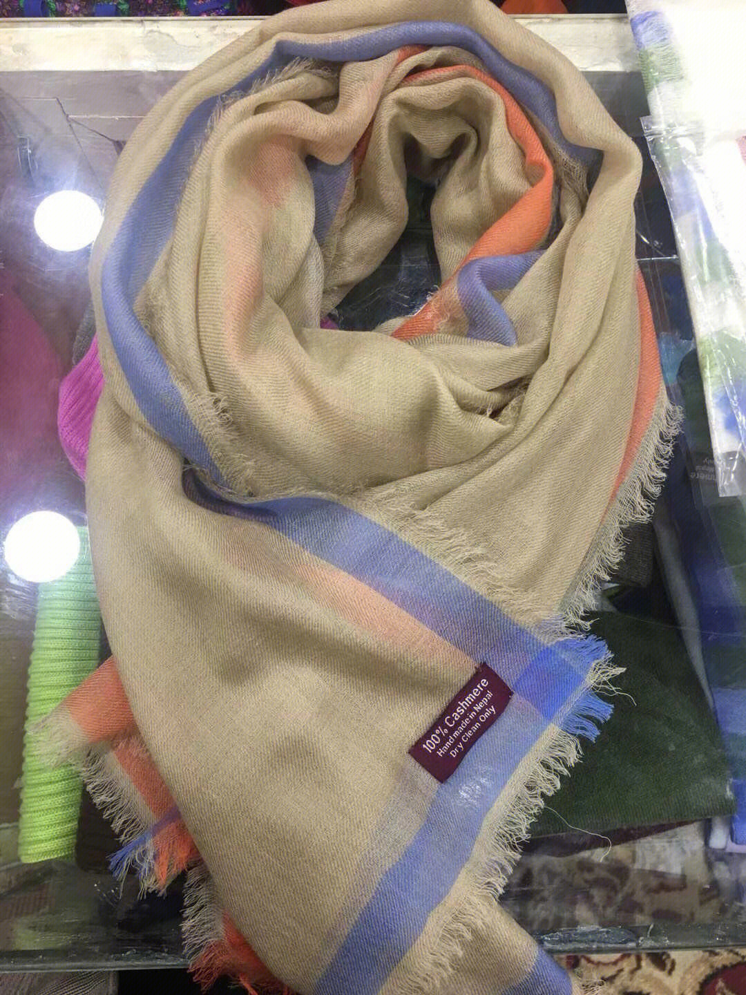克什米尔围巾为什么贵图片