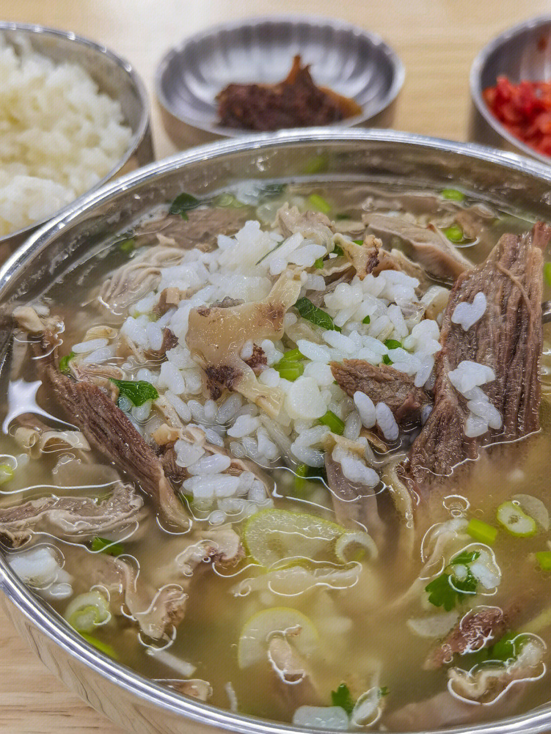 这么冷的天来上一碗牛肉汤泡饭舒服92:金家牛犁延边朝鲜族汤饭97