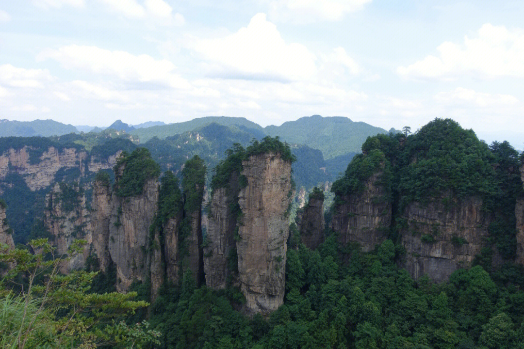 张家界爬山图片