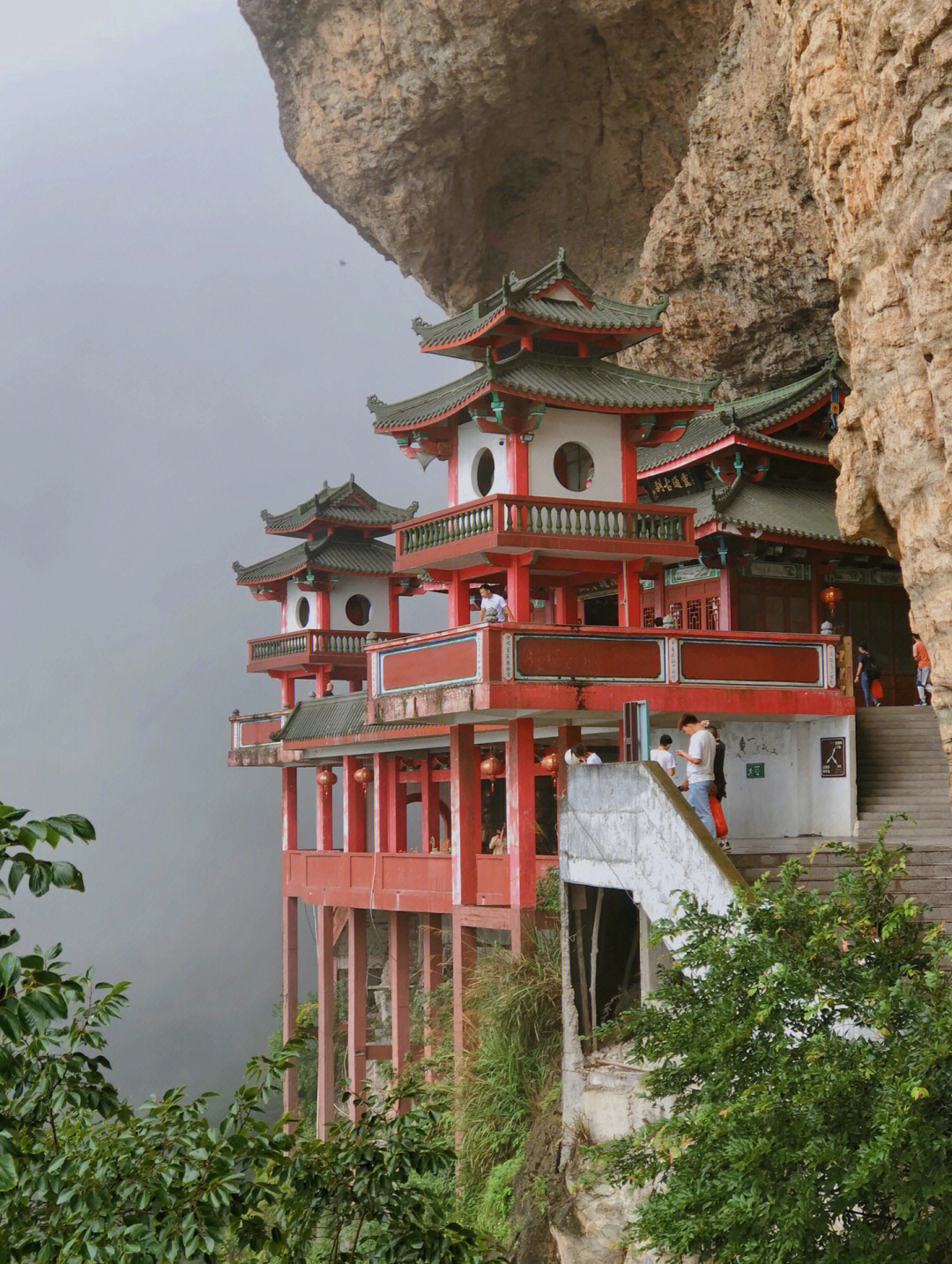 平和灵通山 灵通岩图片