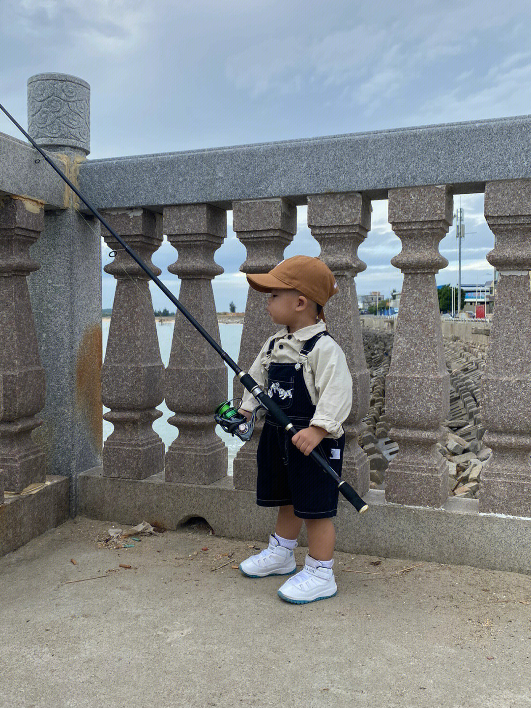 小浪浪日常穿搭男童