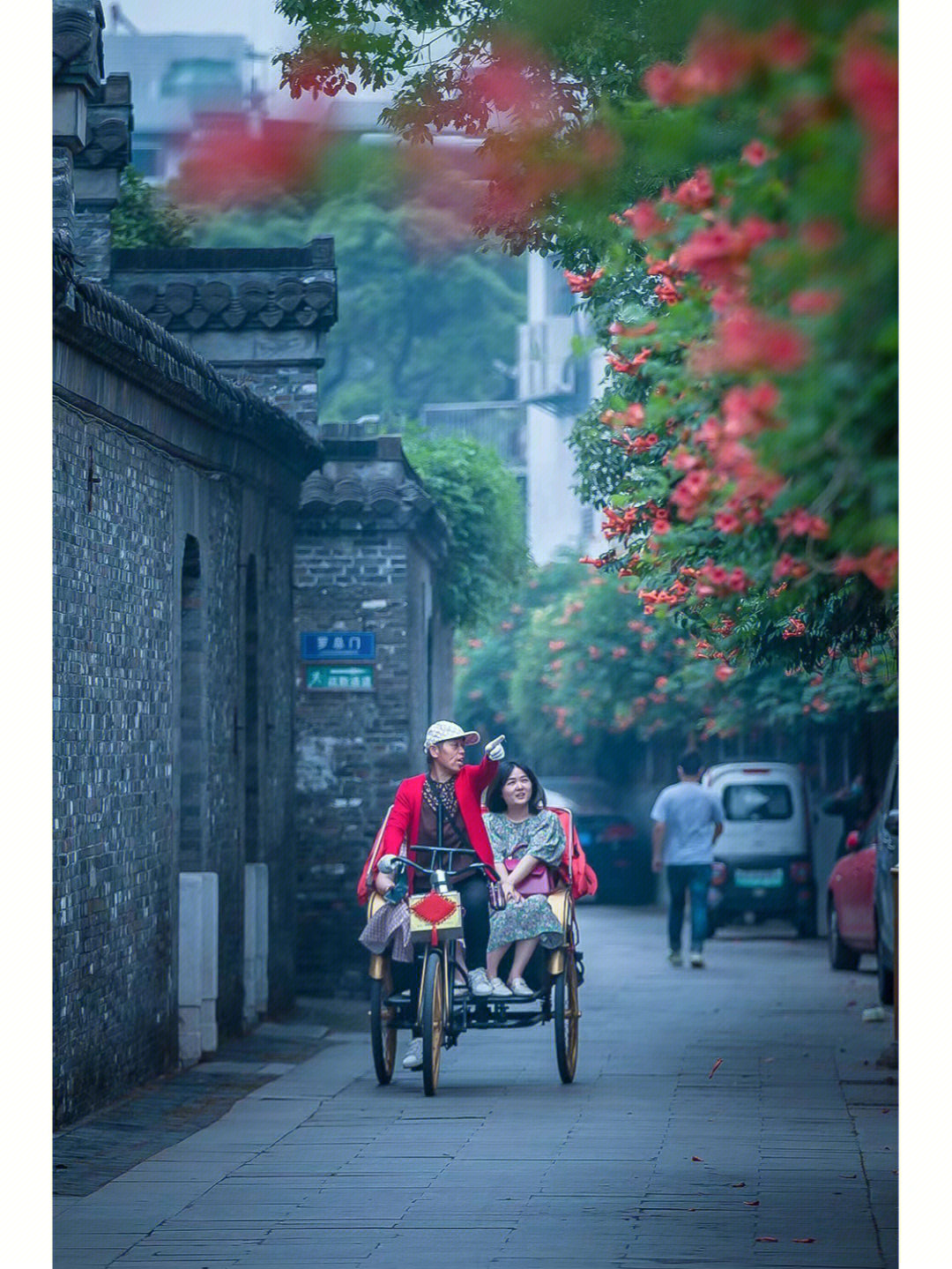 扬州古城(扬州城的灵魂)[彩虹r]寻迹古城线路1(小黄车)彩衣街