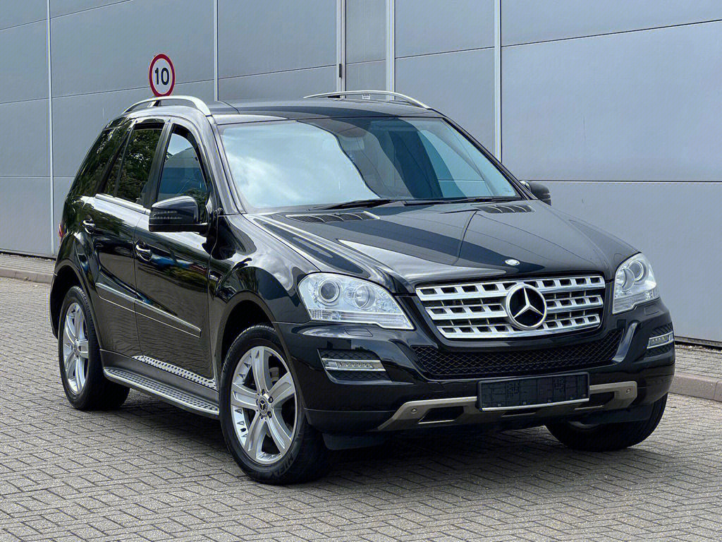 英国卖车2012奔驰ml350cdi4wd