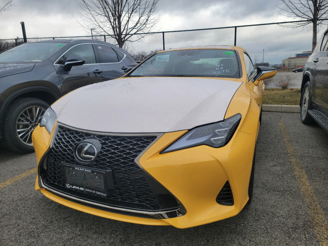 全新lexusrc300现车月底可提