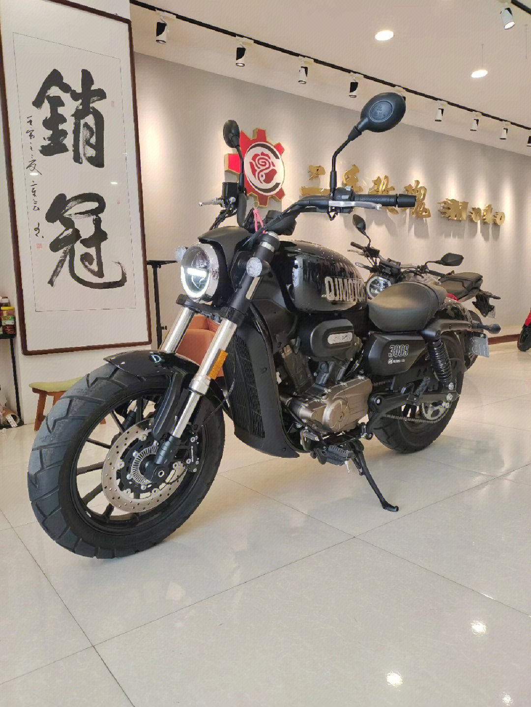 qjmoto闪300s