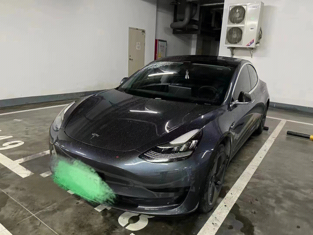 特斯拉model3