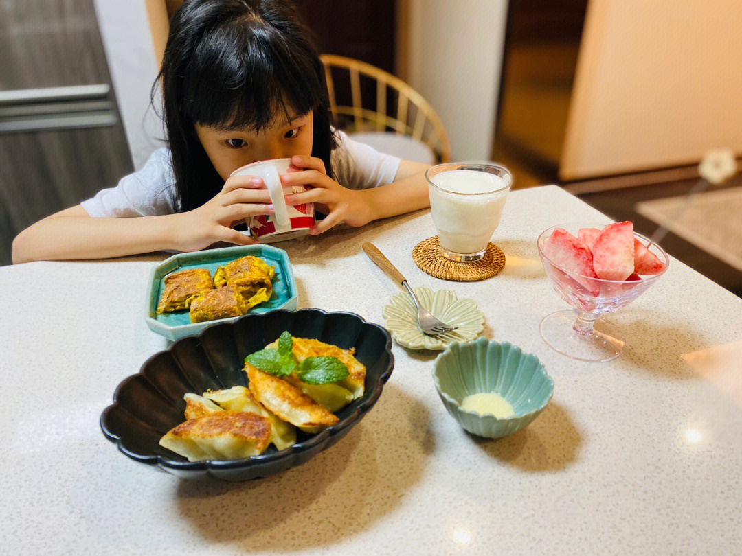 女儿的早餐系列