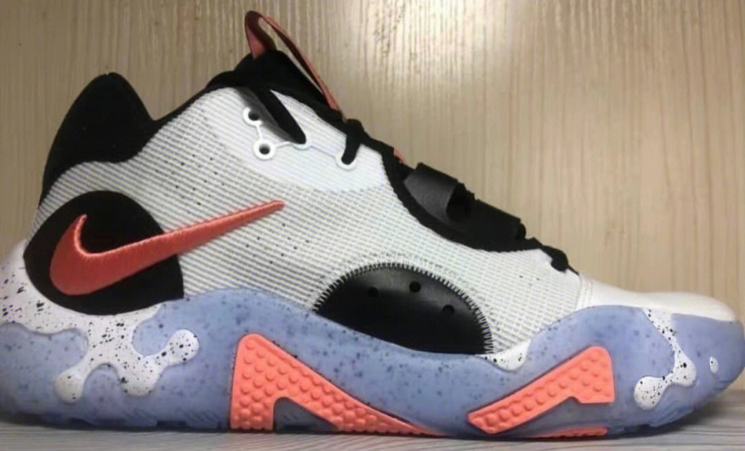 nikepg6保罗乔治6代实物图曝光