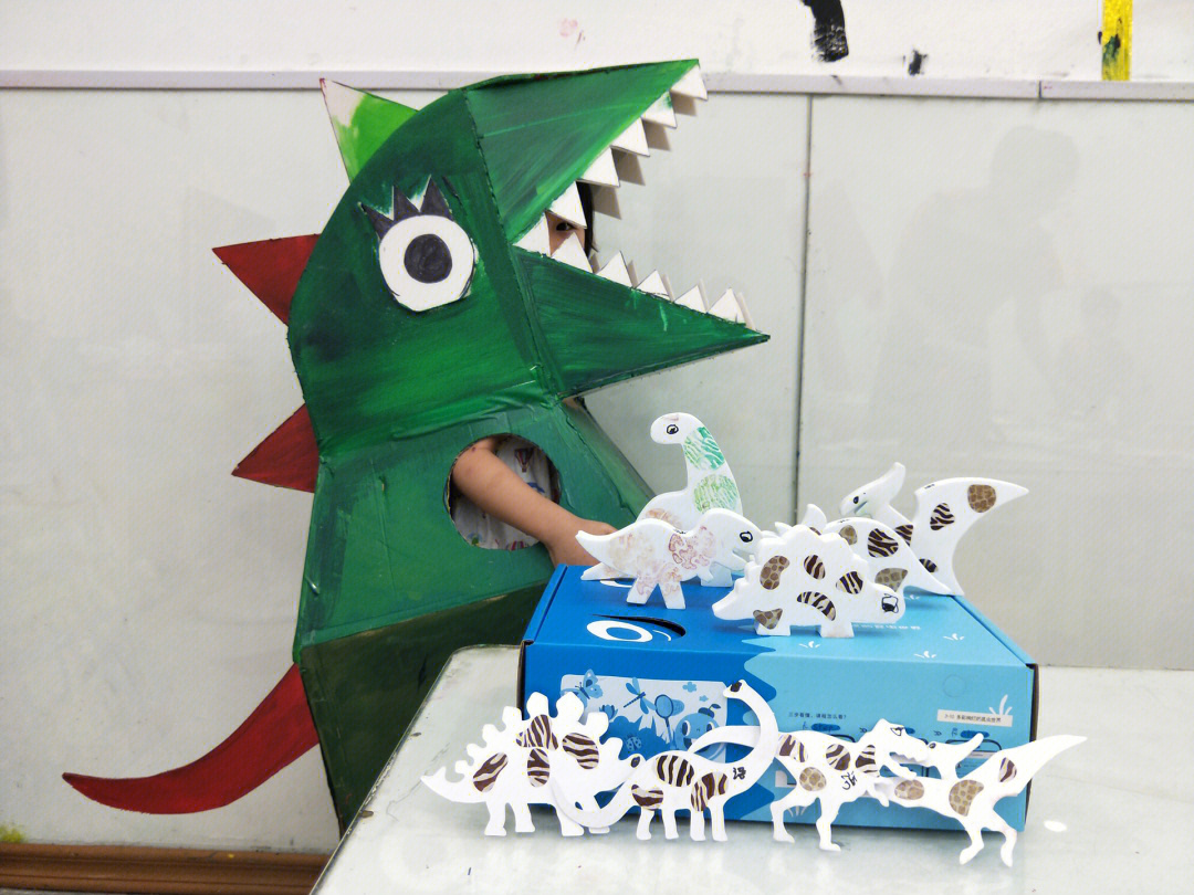 纸箱恐龙制作过程图片