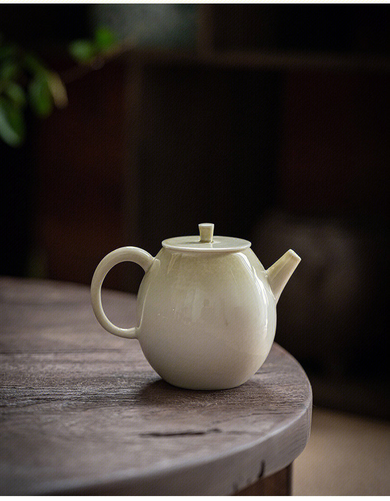草木灰釉茶具特征图片