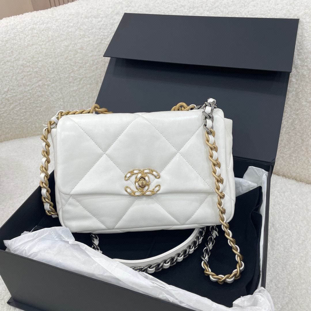 chanel19bag白色夏天该有的颜色