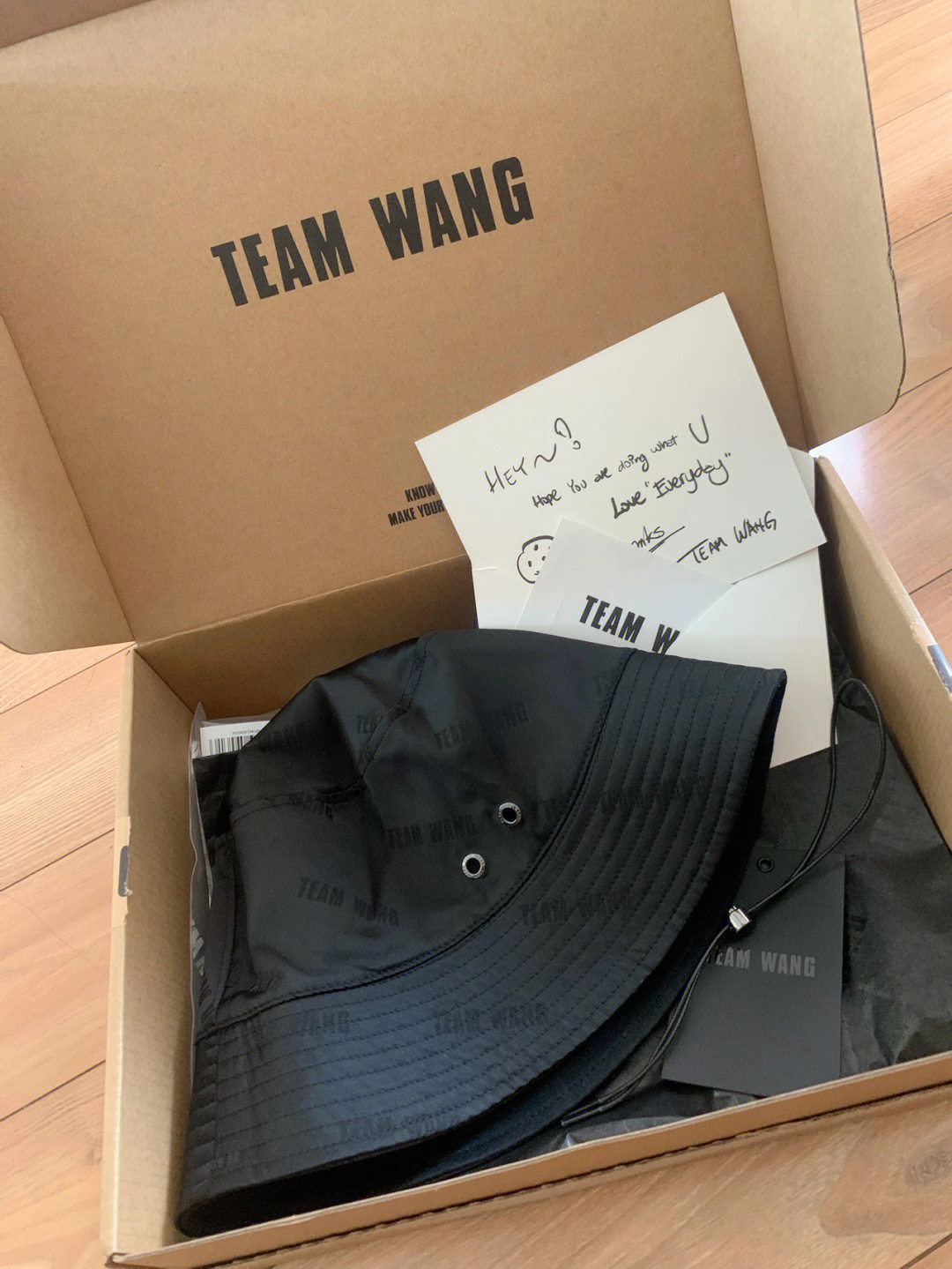 teamwang开箱渔夫帽太好看了都给我锁死