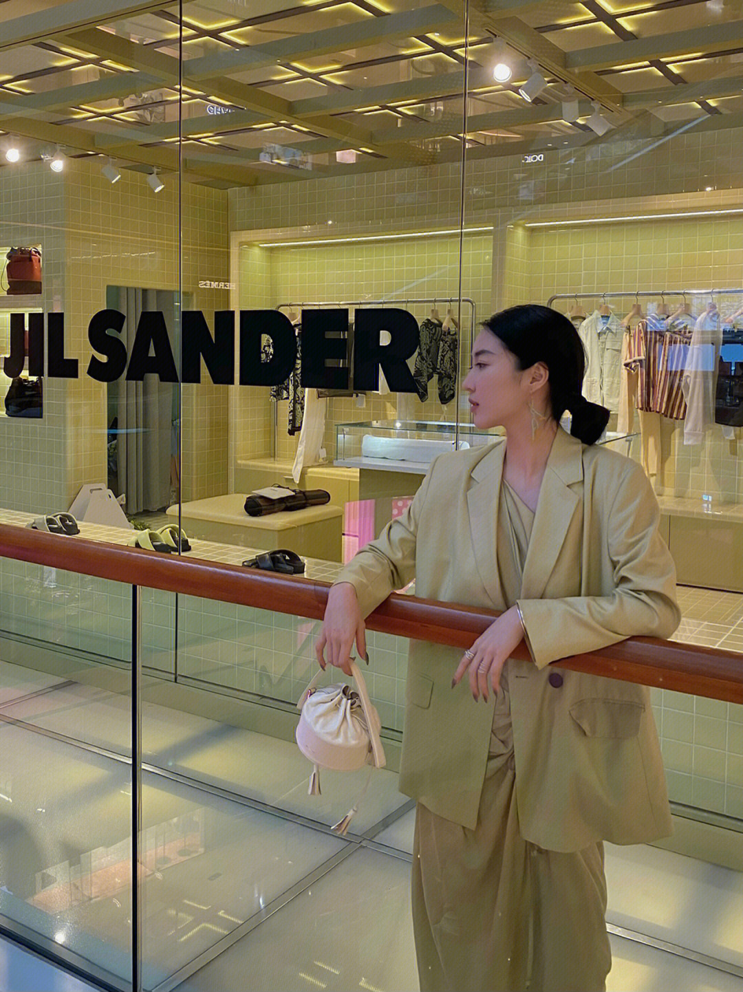 jilsander品牌定位图片