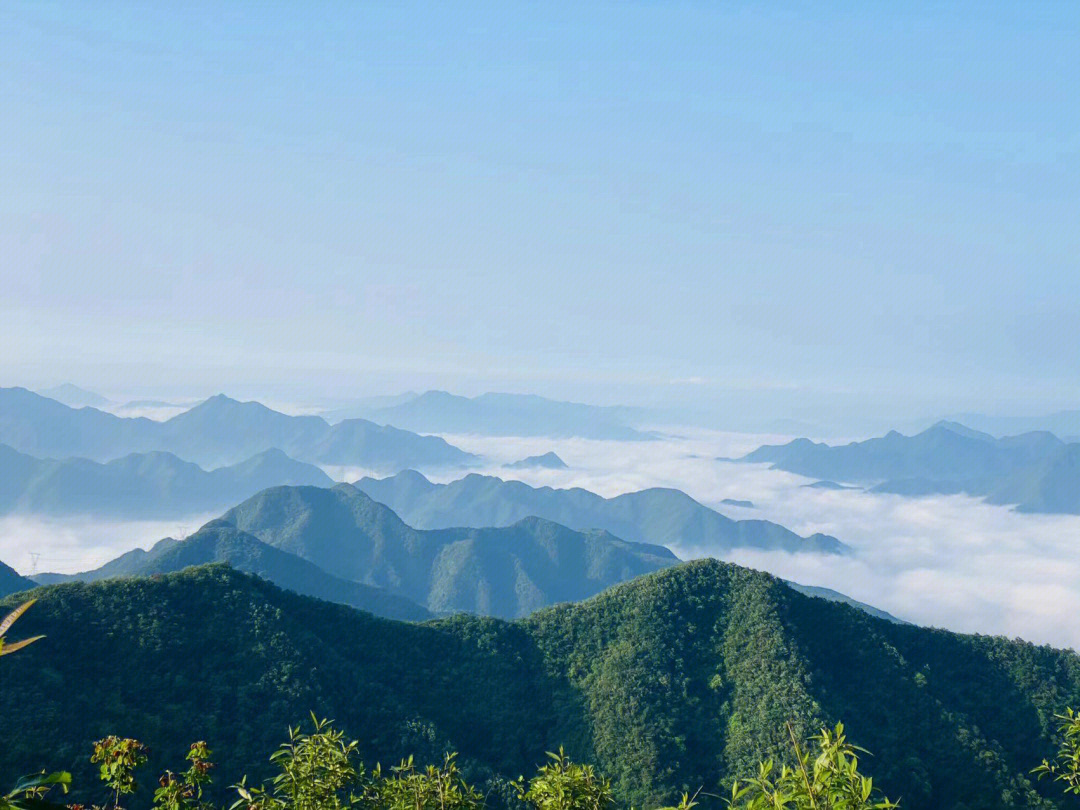 富阳最高的山图片