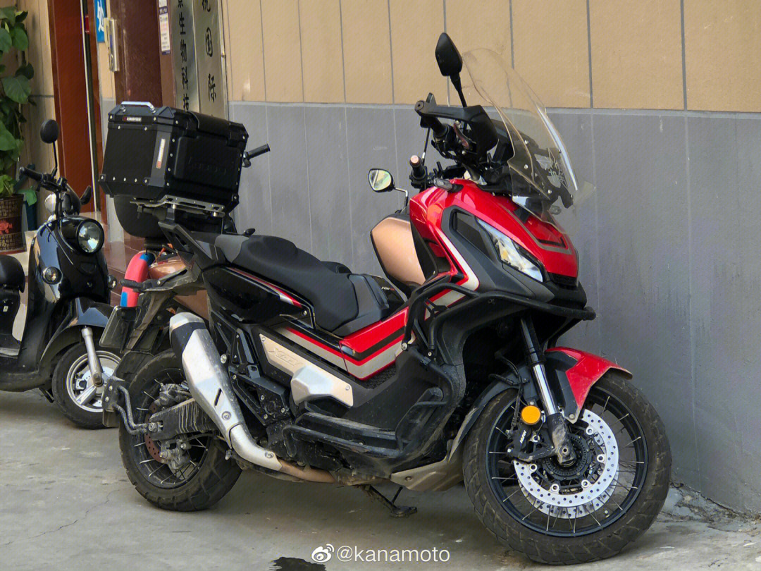 廿万嘅大踏板本田xadv750