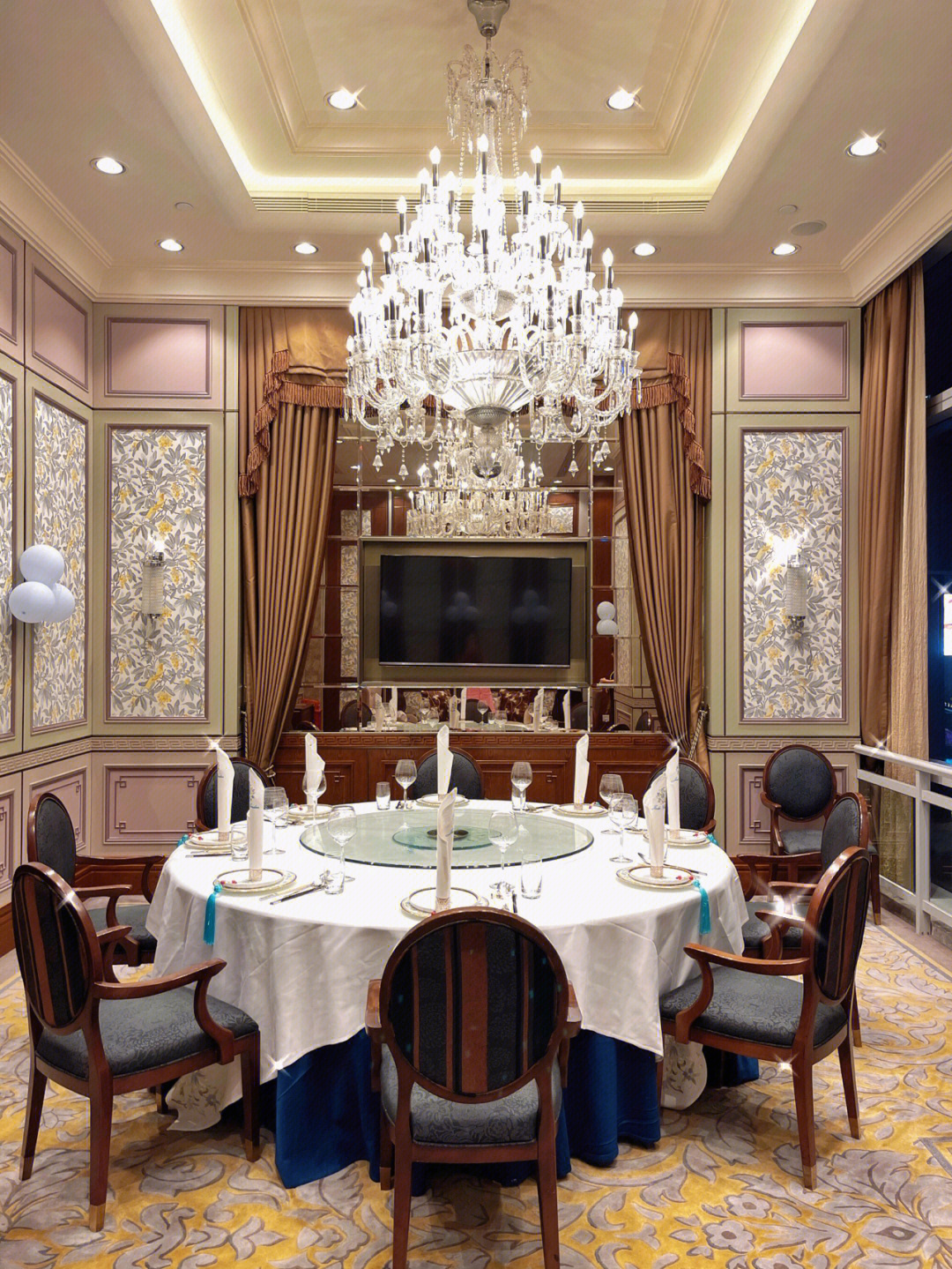 香港美心集团的翠园高级精致的粤菜餐厅生日聚会家庭聚餐宴客的好去处