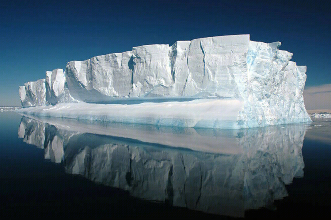 海底两万里冰山封路图片