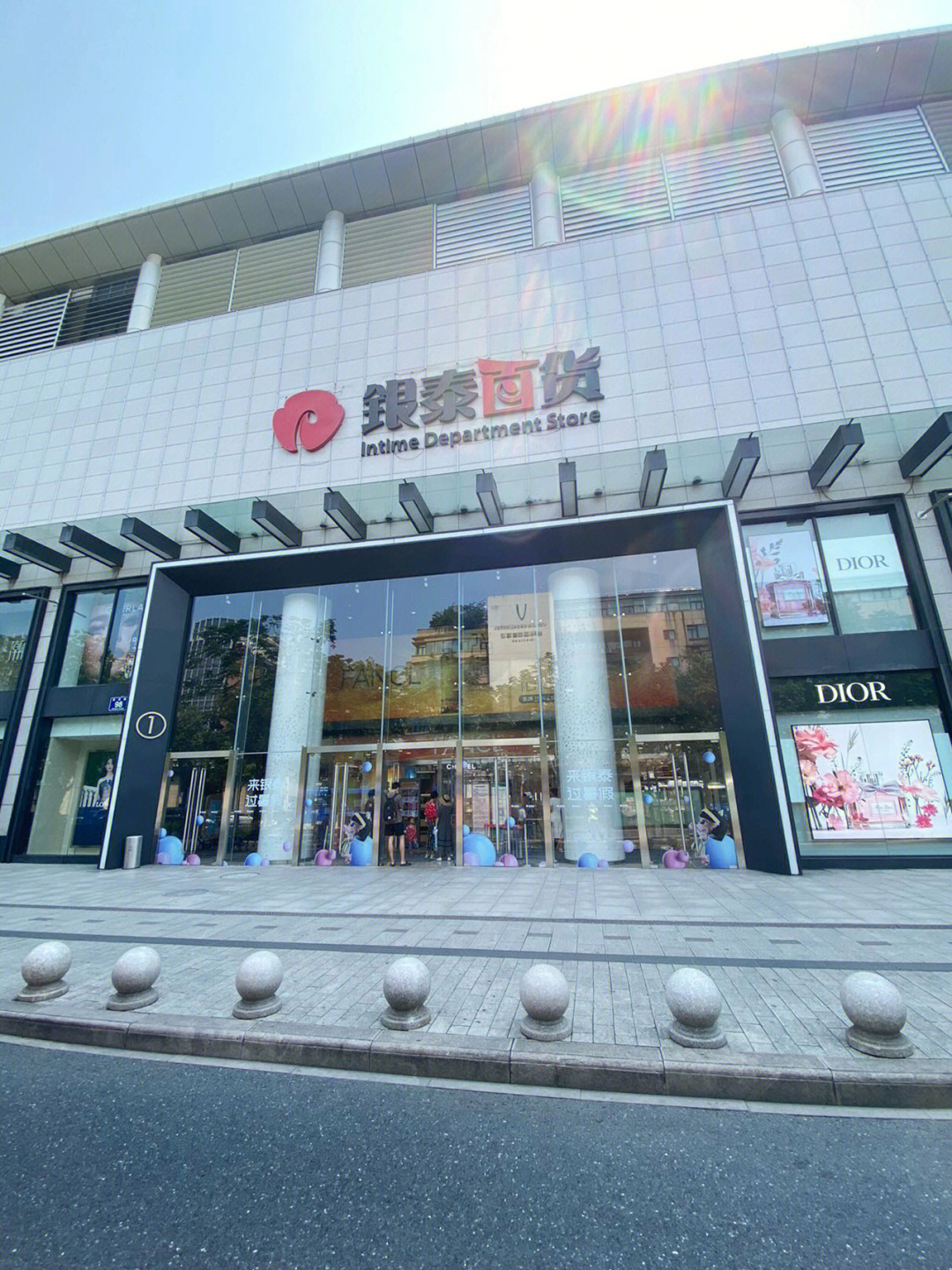 银泰百货开元钟楼店图片