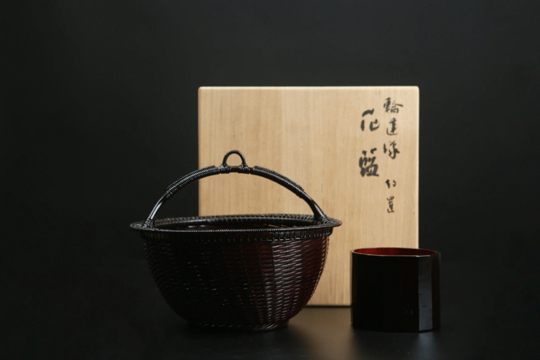 日本藤编织花篮,老竹制内胆 年代物 老皮壳 共箱 可摆可挂 尺寸
