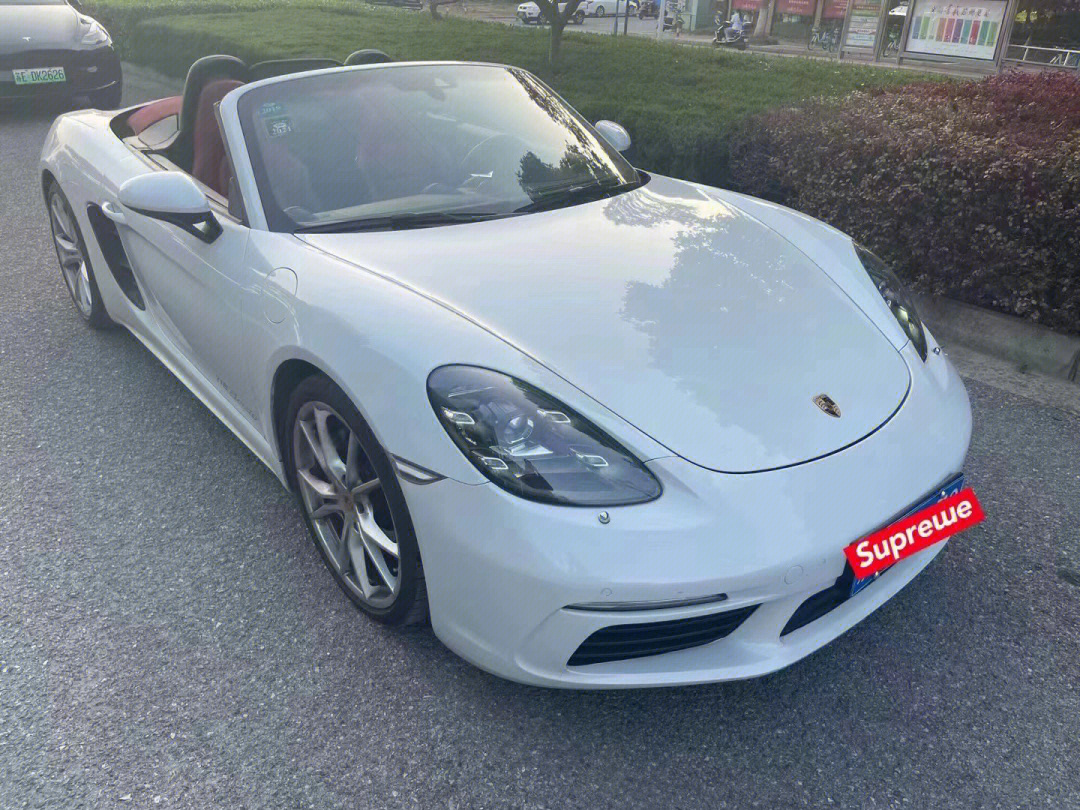 95上新 17年保时捷718 boxster 2.0t 仅5.