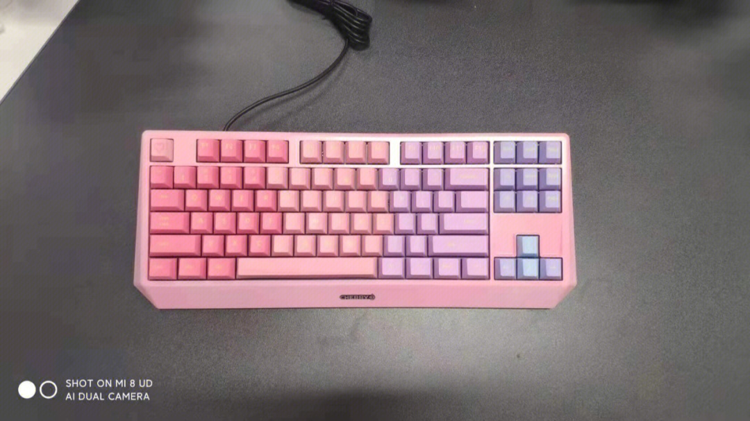 粉色手机键盘皮肤图片