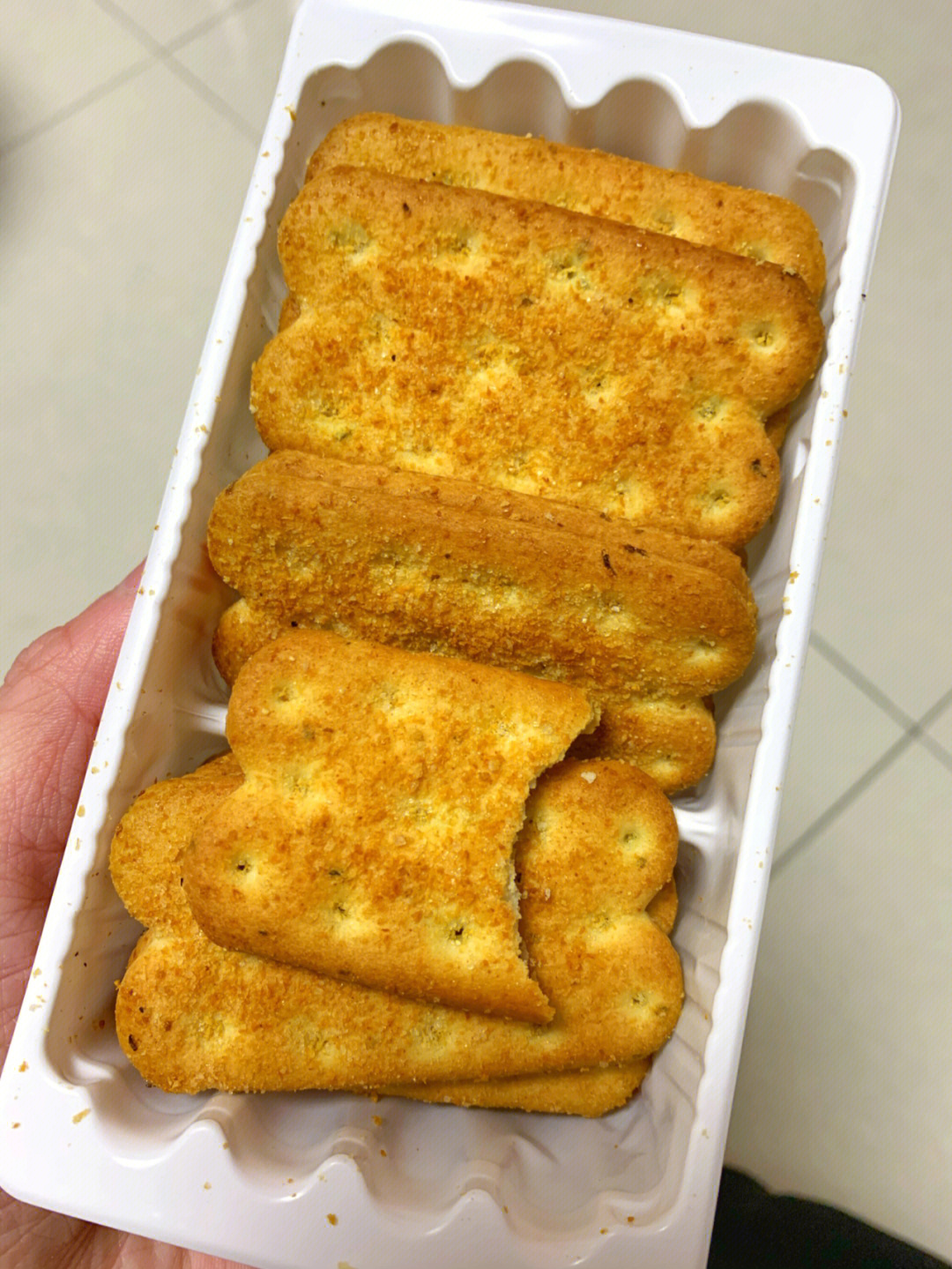 这饼干又土又好吃