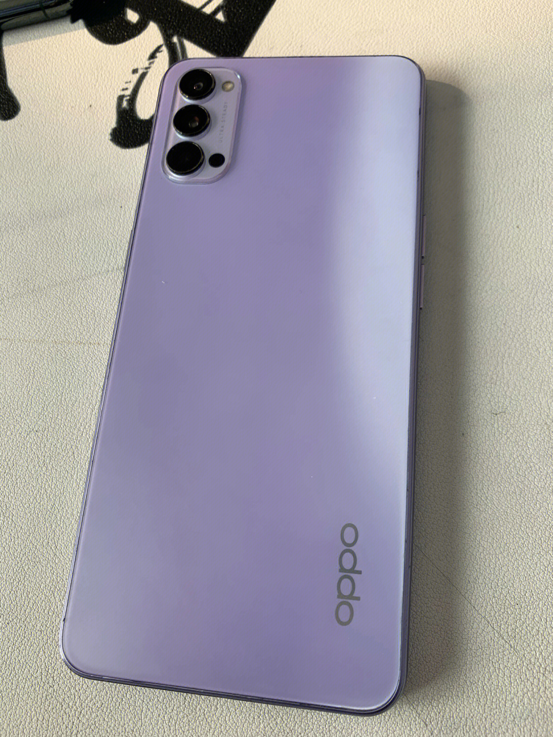 oppo reno4多少钱图片